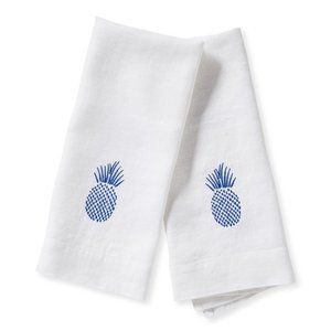 Serena and Lily Guest Towels (set of 2)